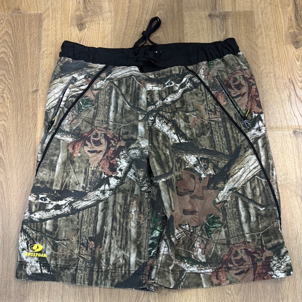 Mossy Oak Break Up Infinity Shorts Size 36